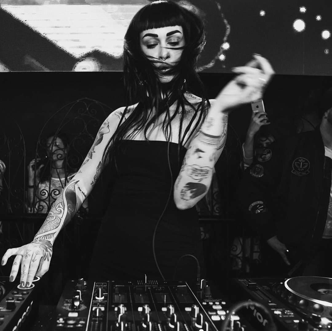 Valentina Dallari, celebre dj italiana