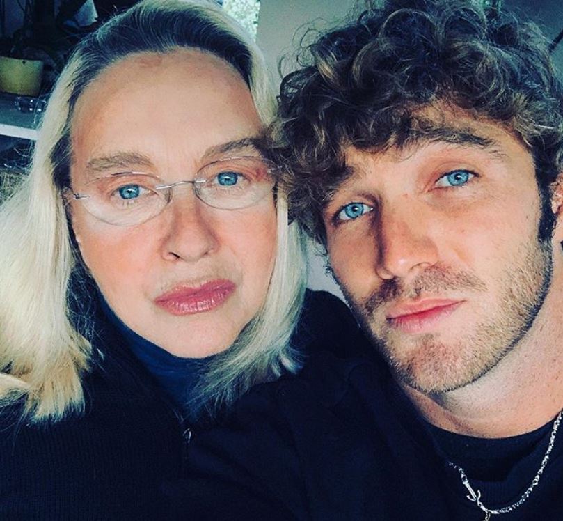Chi è La Mamma Di Paolo Ciavarro