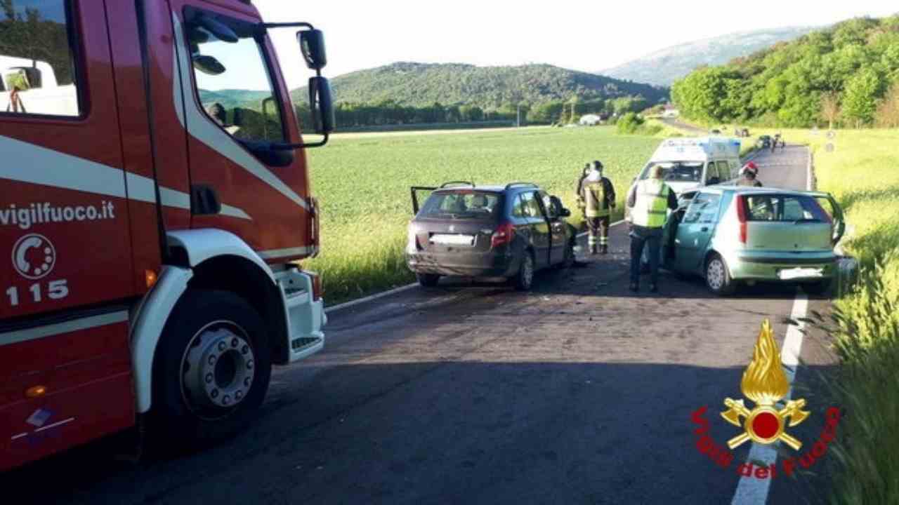 Bambina morta in un incidente stradale