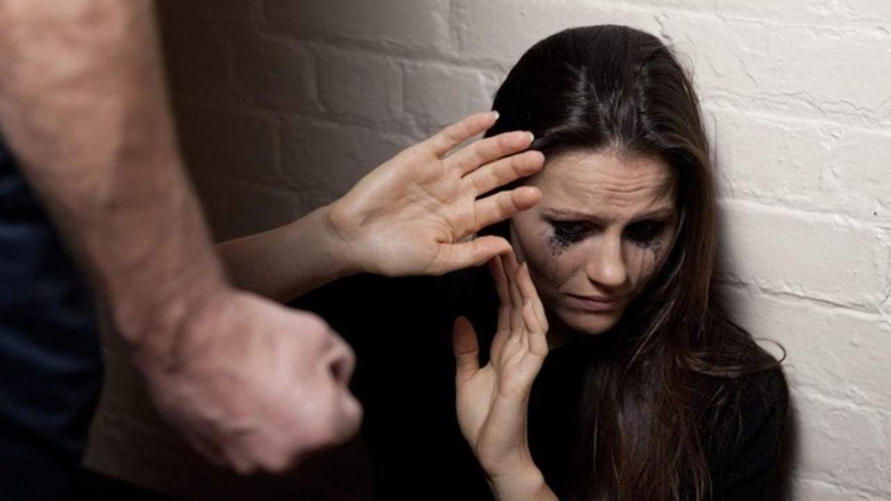 Ostia caso di violenza su una 19enne