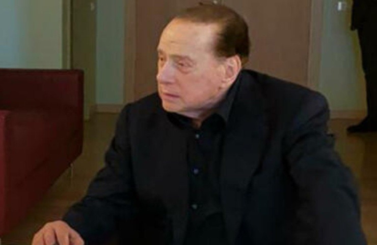 Silvio Berlusconi in condizioni di salute precarie
