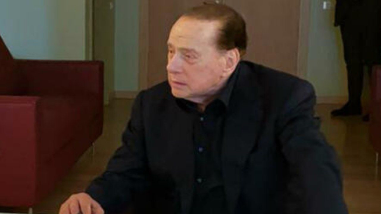 Silvio Berlusconi in condizioni di salute precarie
