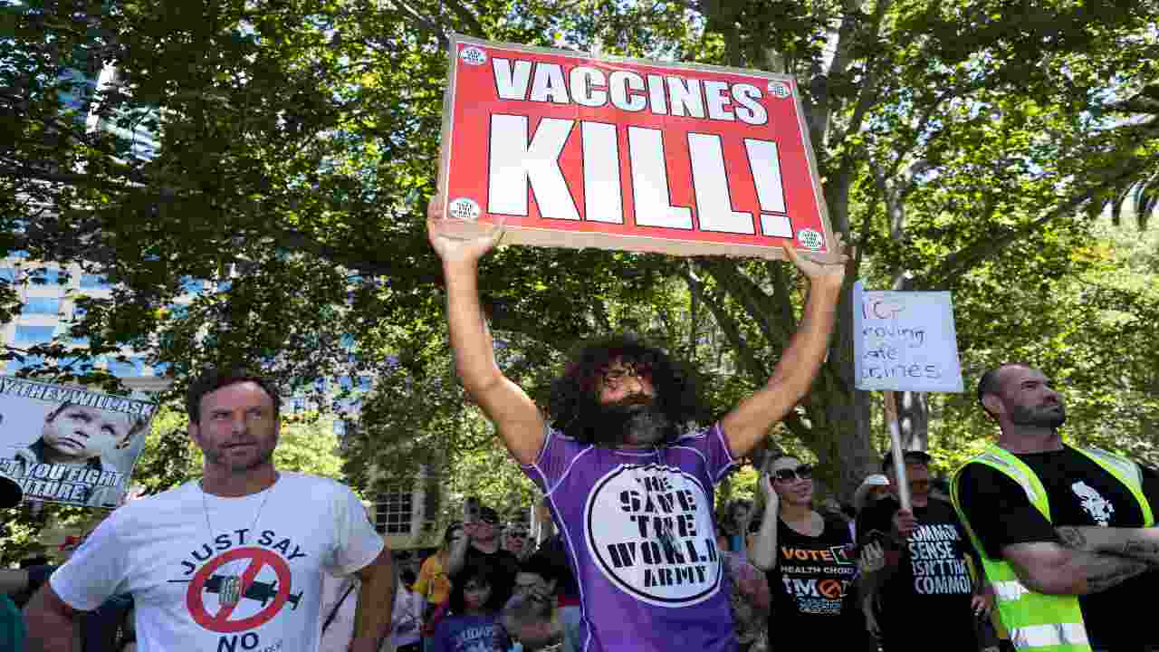vaccini negazionisti