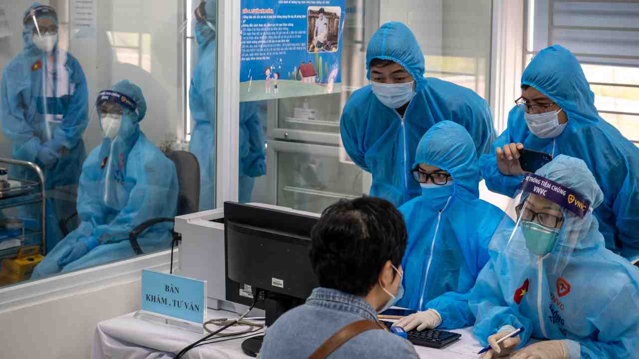 Virus attenzione alla variante dal Vietnam