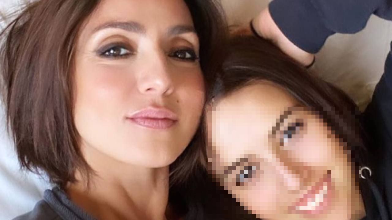 Ambra angiolini e figlia