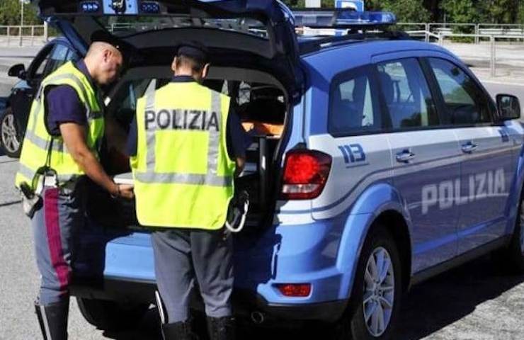 uccide la fidanzata e si suicida