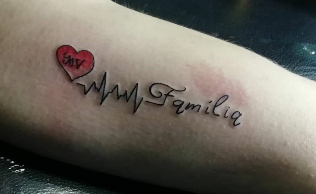 tatuaggio sulla famiglia