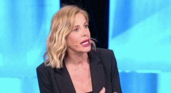 Alessia Marcuzzi, contrasti con Mediaset: “Contratto a rischio”