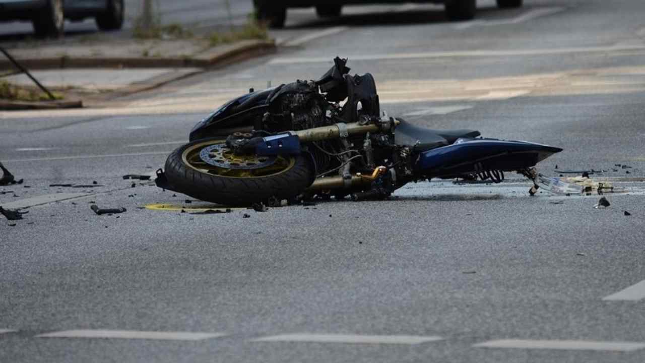 Incidente in moto fatale nel Vicentino