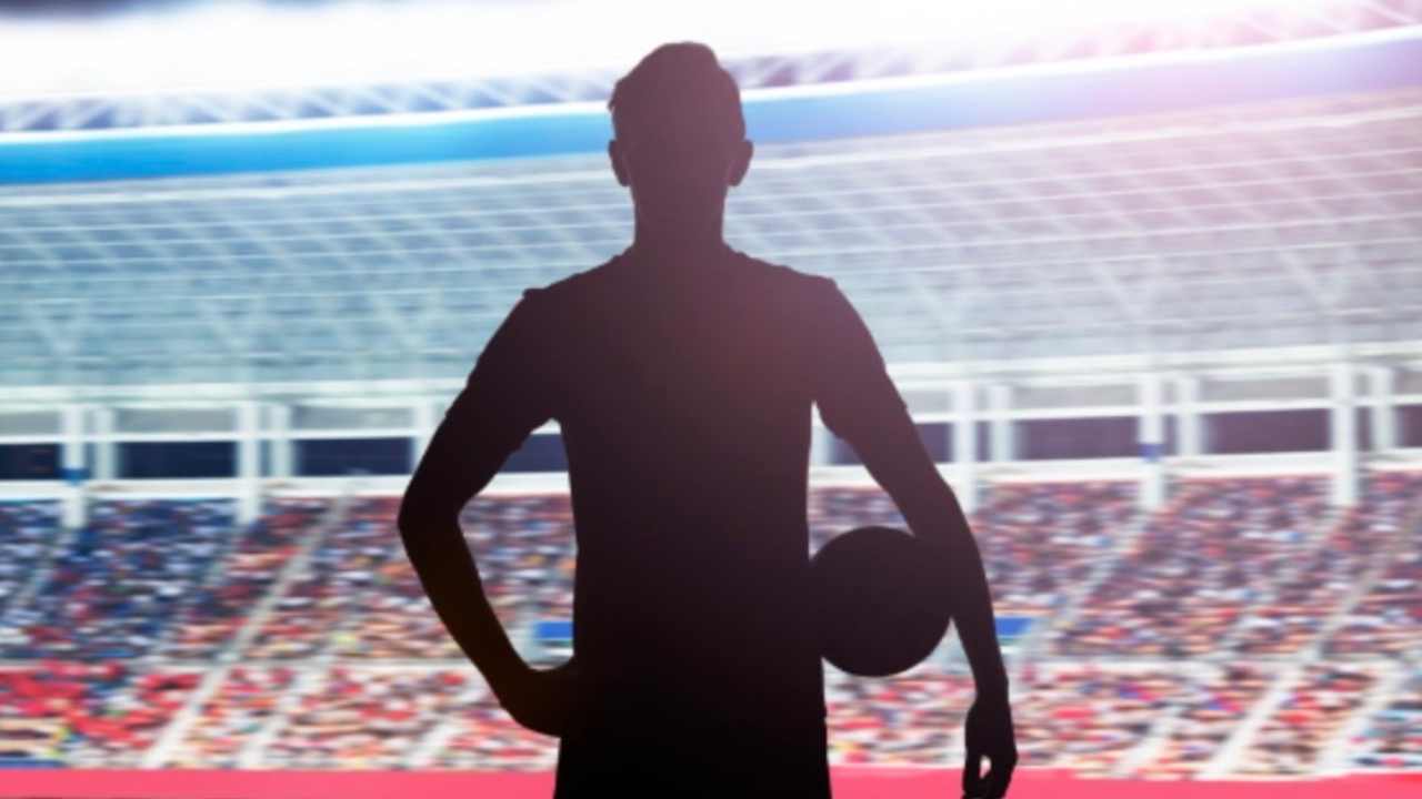 Calciatore arrestato per abusi su minori