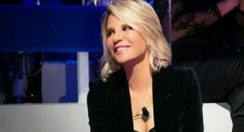 Uomini e Donne, altra grossa novità: “Voluta dalla De Filippi”