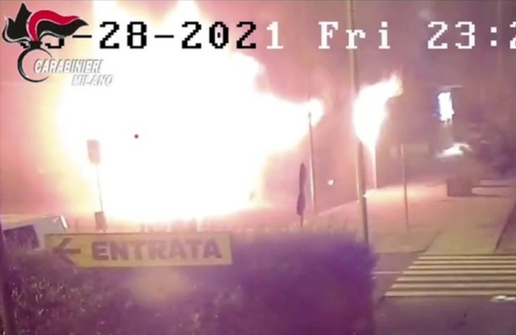 Un dentista e l'amante arrestati per incendio doloso Foto dal web