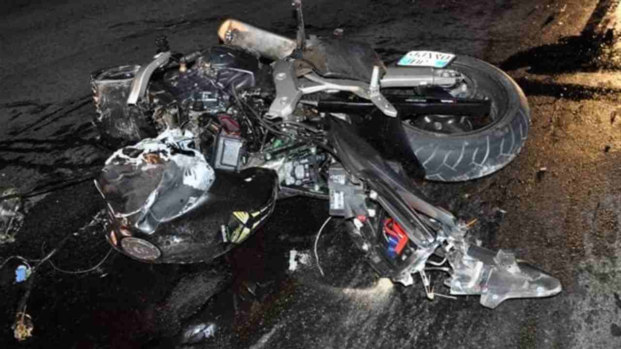 figlio morto in incidente in moto