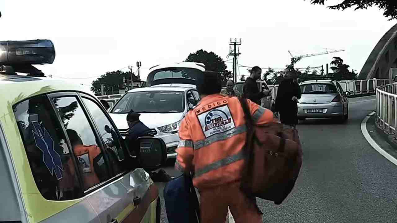 Giovane calciatore morto in un incidente stradale