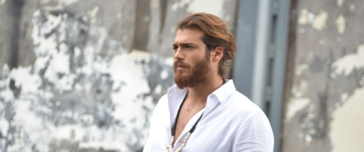 Screenshot Can Yaman