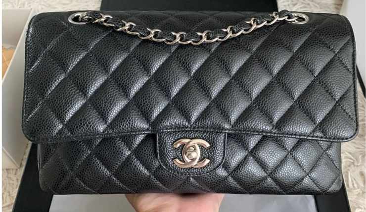 borsetta Chanel nera intera