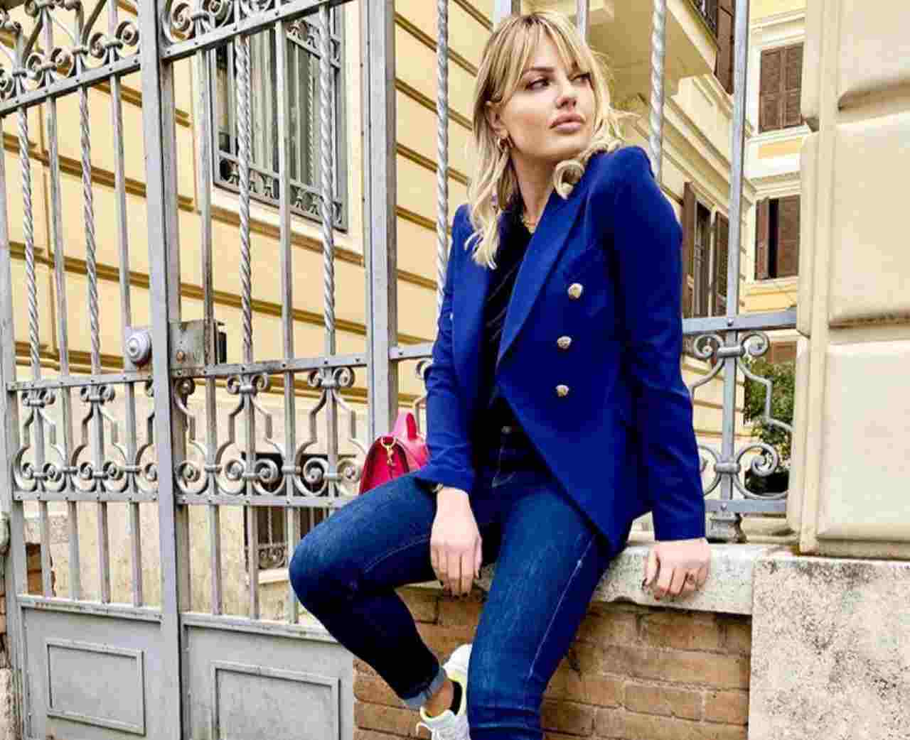 Manila Nazzaro blazer blu 