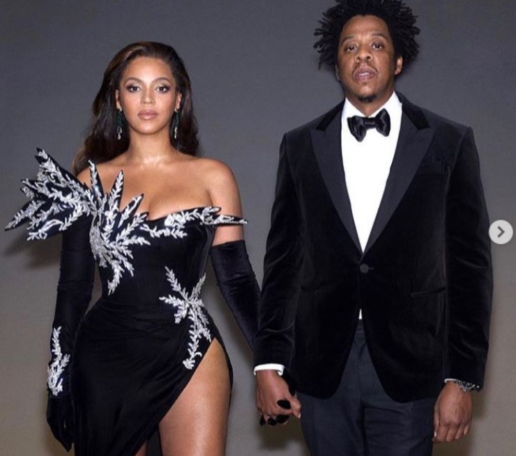 Beyoncé e Jay-Z in nero