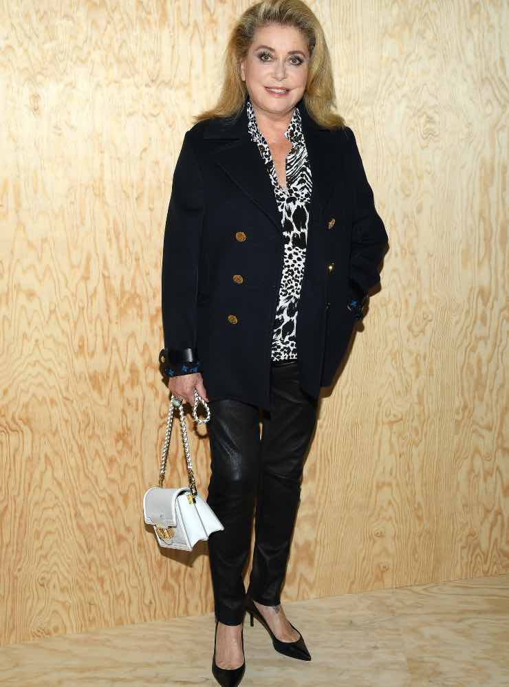 Catherine Deneuve look 1 vip del giorno