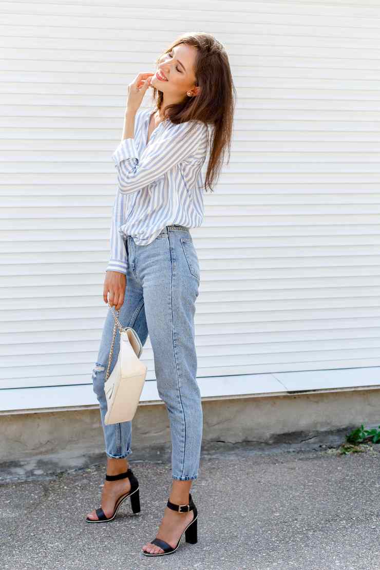 camicia jeans idea abbinamento 