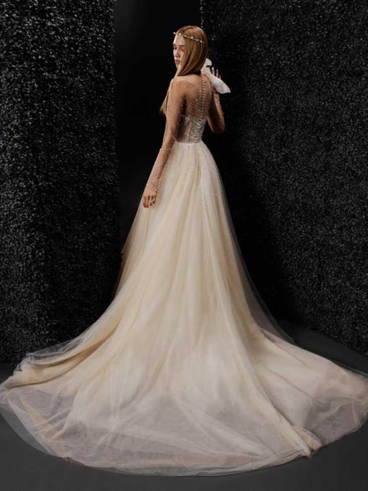 abito strascico sposa vera wang