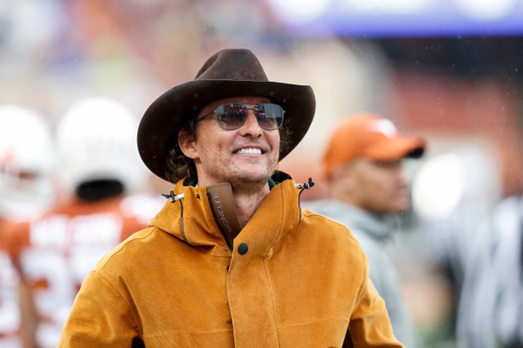 Matthew McConaughey con cappello da cowboy