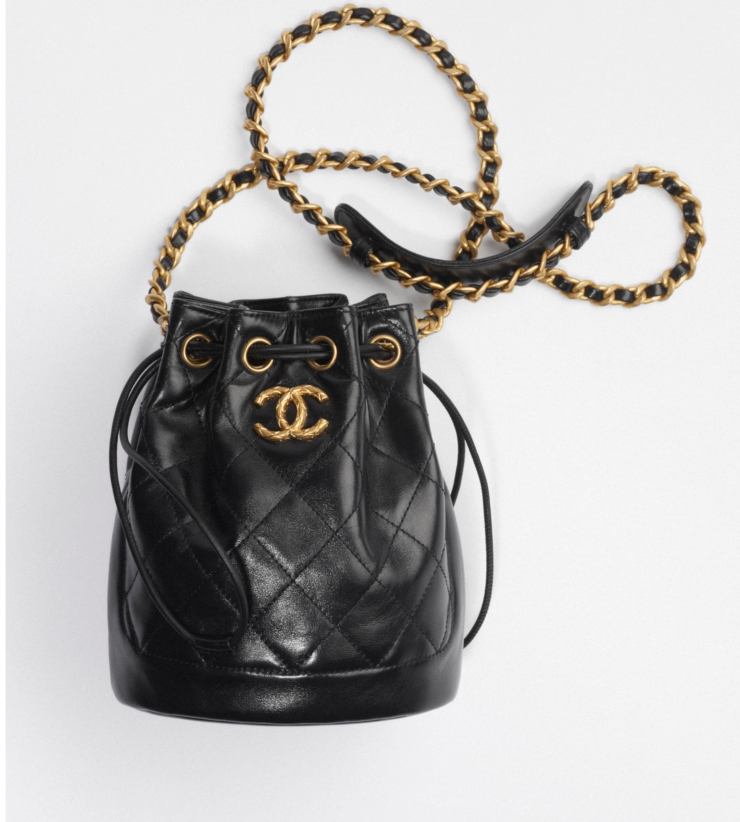 chanel borsa secchiello inverno 2021 