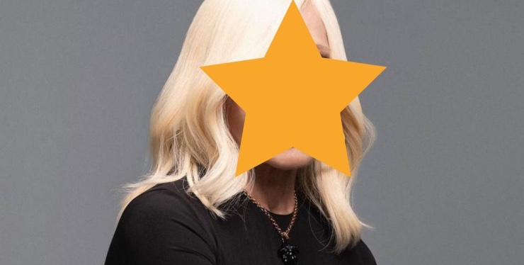 Donatella Versace Anonima