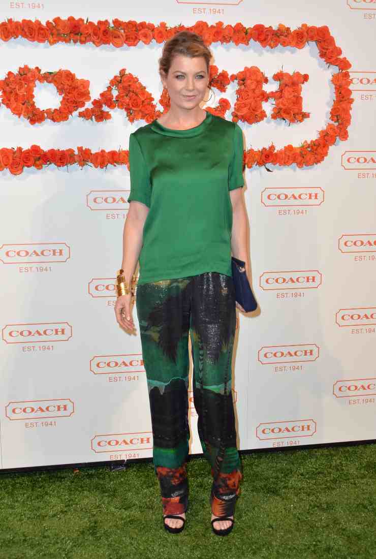 ellen pompeo in verde come lo abbina 