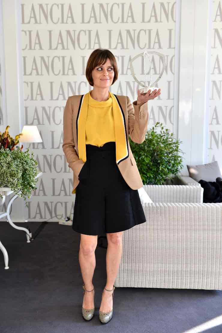 Claudia Pandolfi blusa gialla - ciaostyle.it