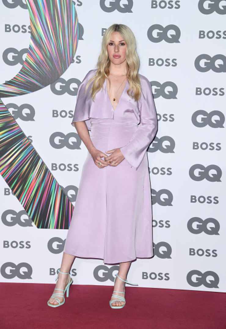 Ellie Goulding in rosa