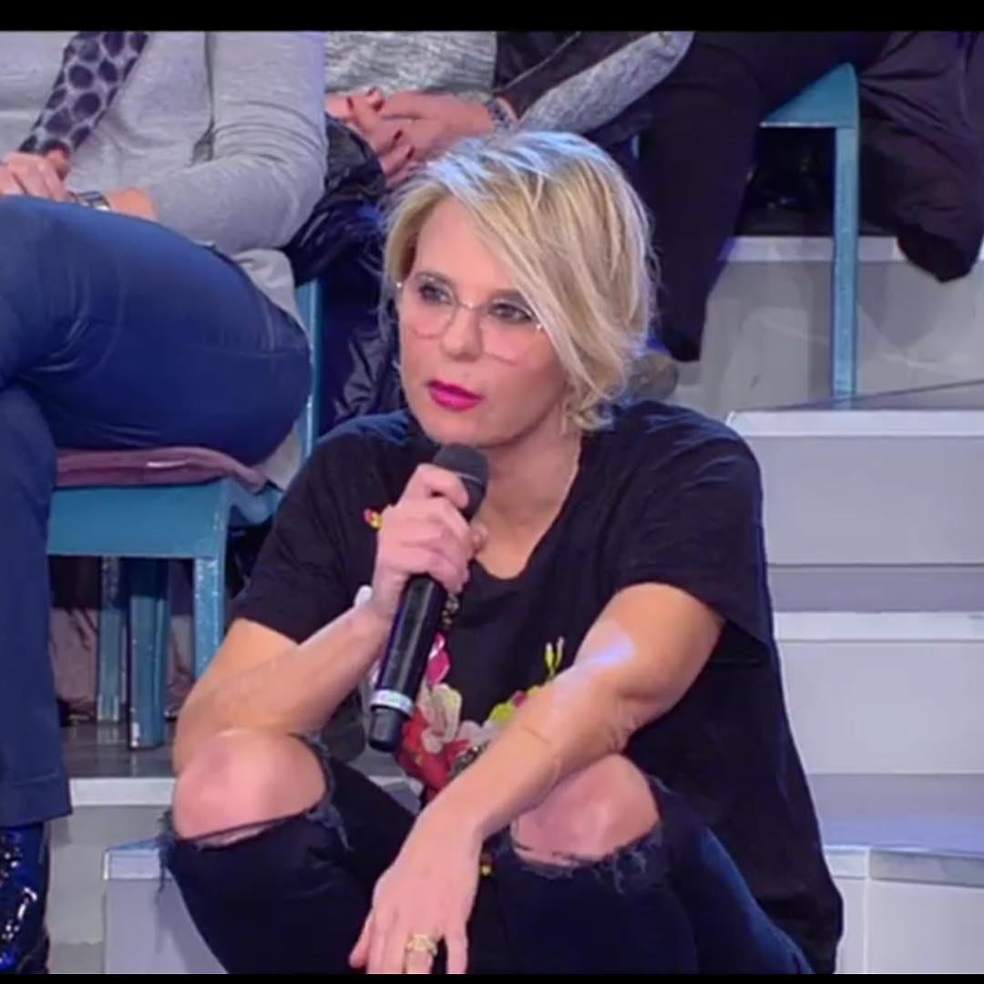 Maria De Filippi casual