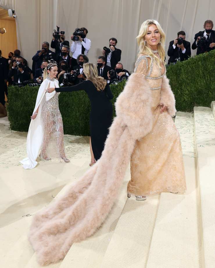 Sienna Miller al MET Gala 