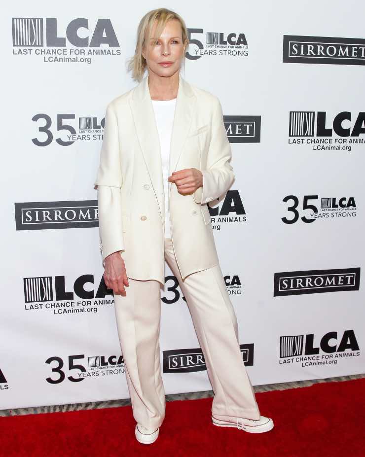 basinger casual chic