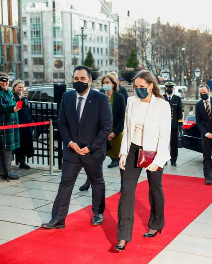 Ingrid di Norvegia al parlamento