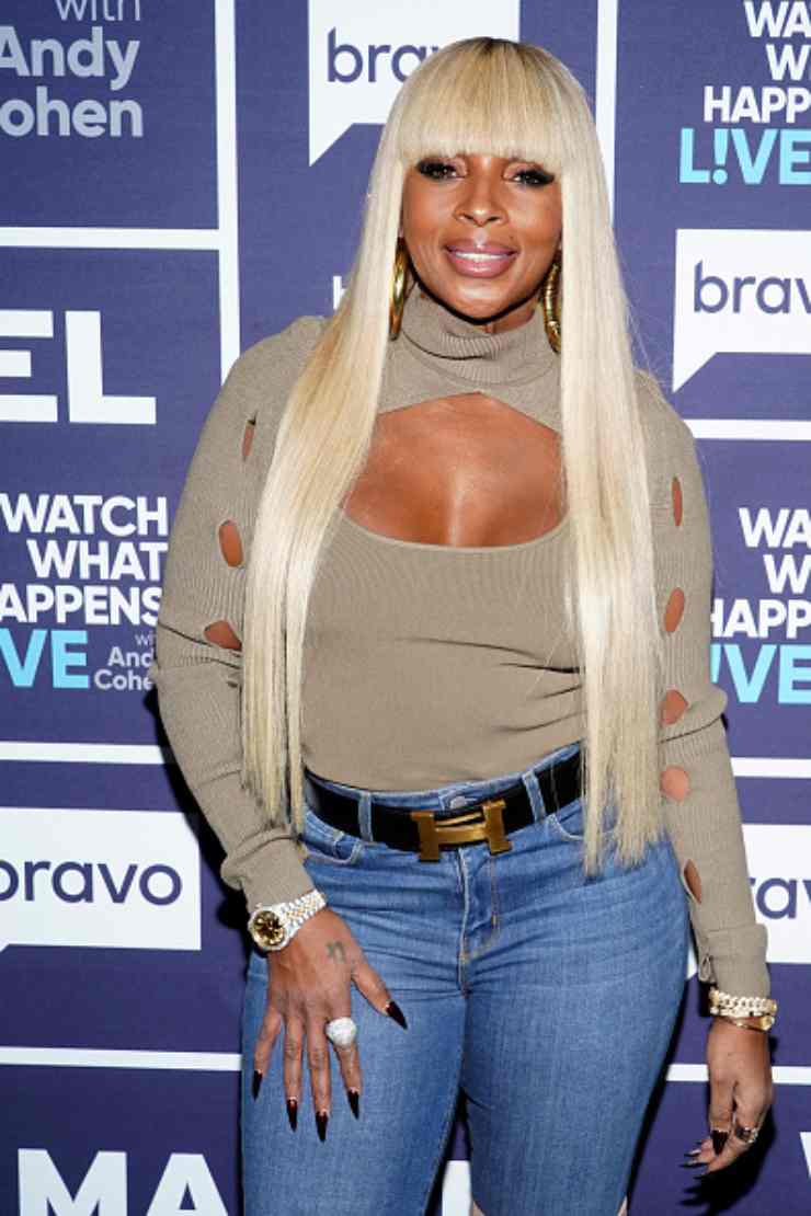 Mary J. Blige in jeans