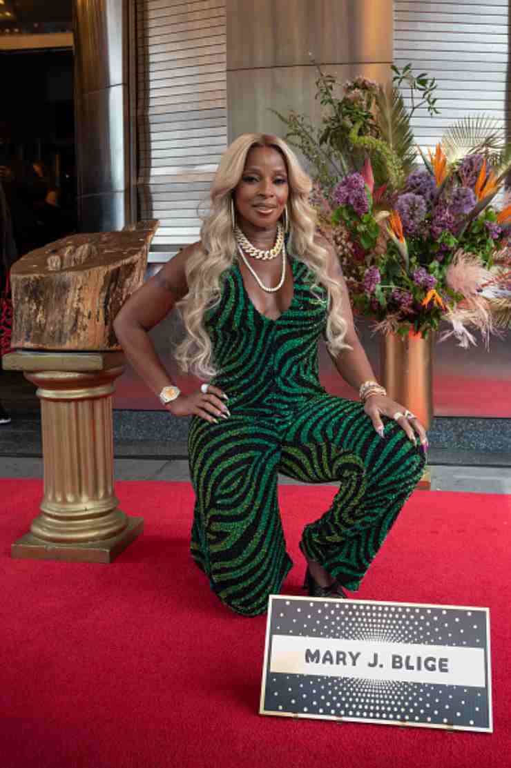 Mary J. Blige in verde