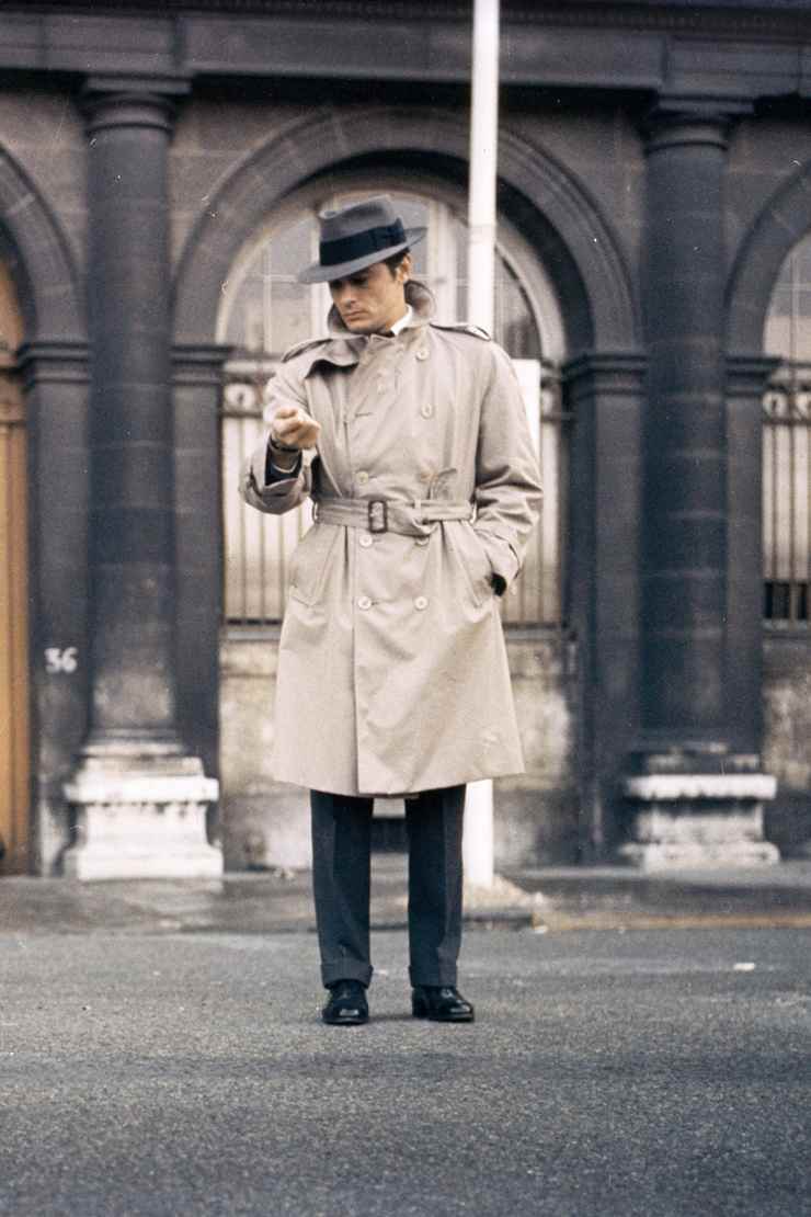 alain-delon-con-il-trench