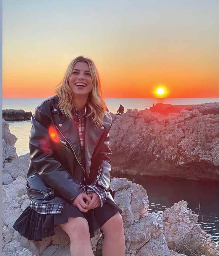 emma marrone chiodo