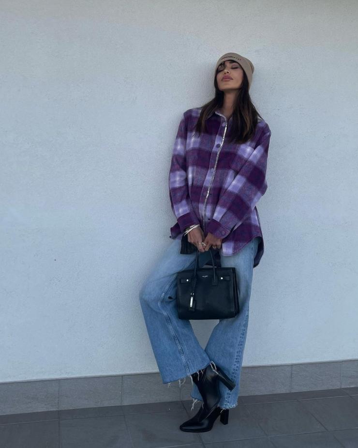 belen rodriguez jeans e camicia a quadri