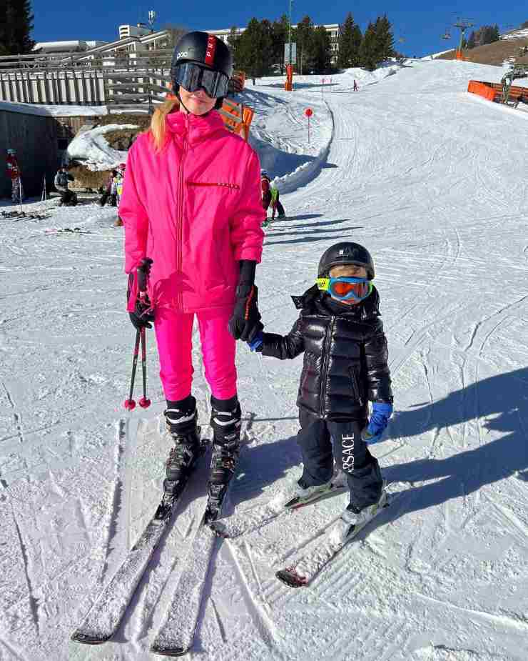 Chiara e Leo Ferragni sulla neve 