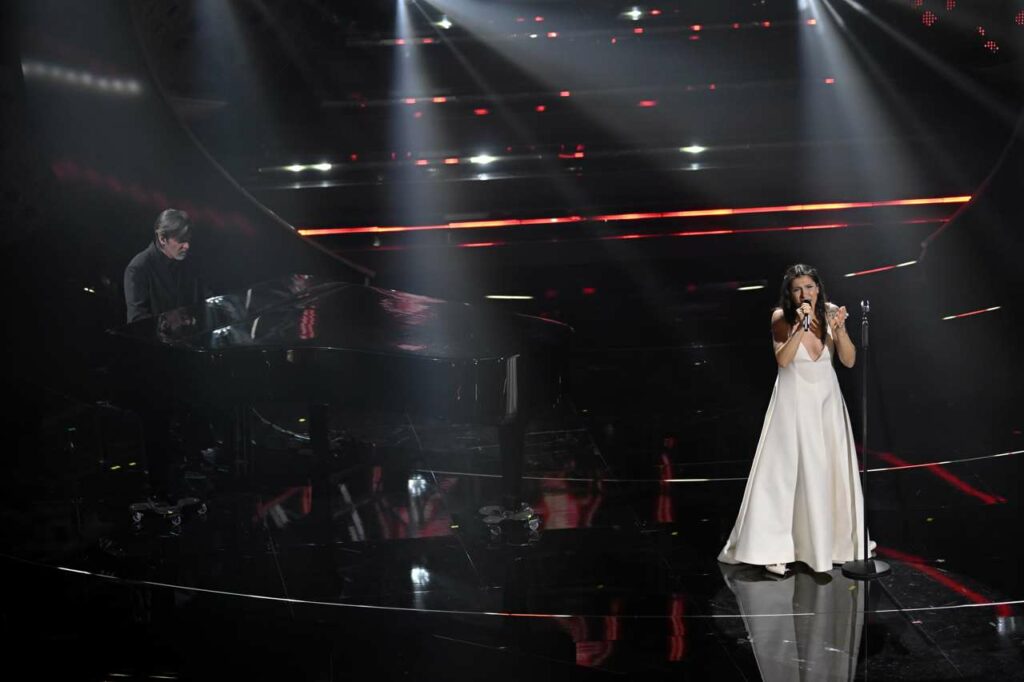 elisa-toffoli-sanremo-look