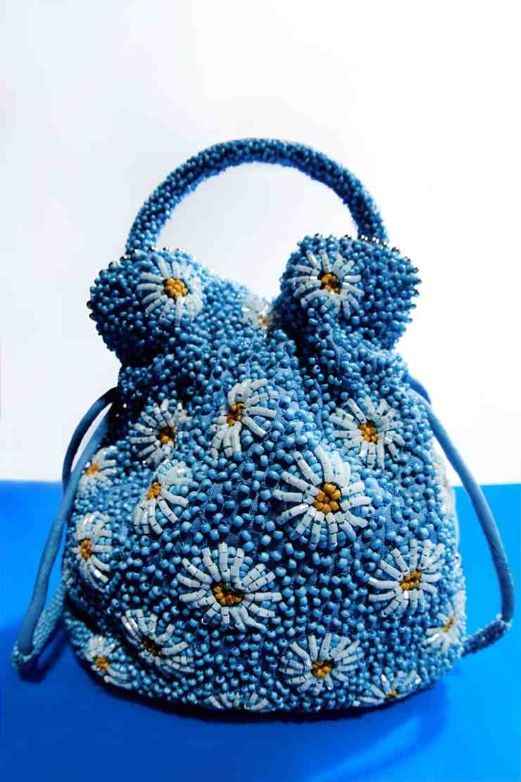 borsa-secchiello-fiori-perline-zara