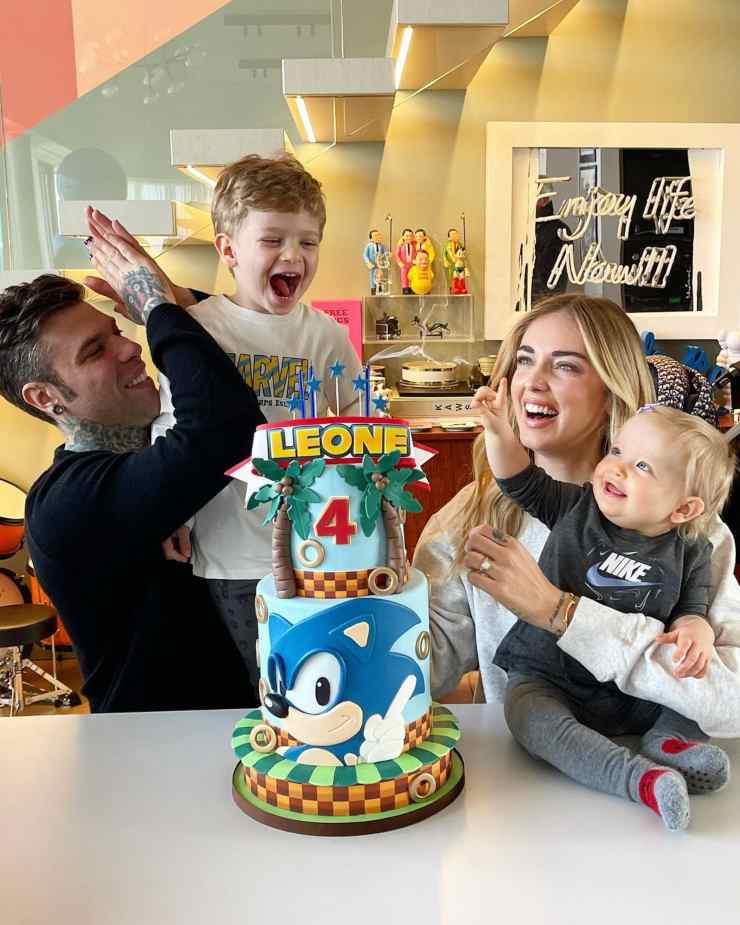 chiara ferragni festa compleanno leone