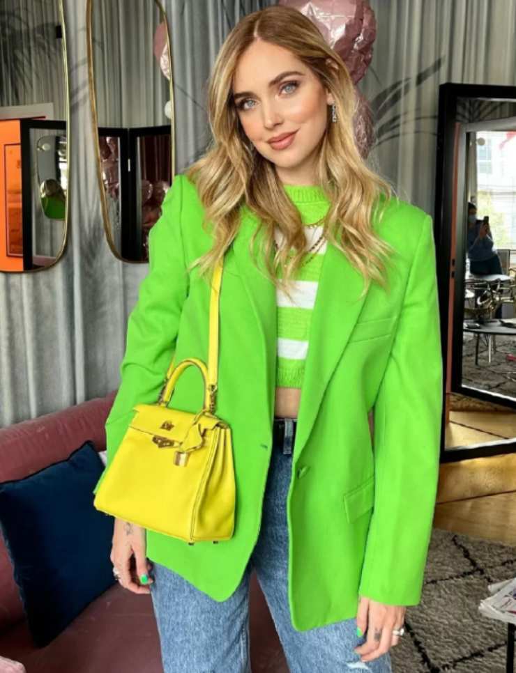 giacca verde mela chiara ferragni