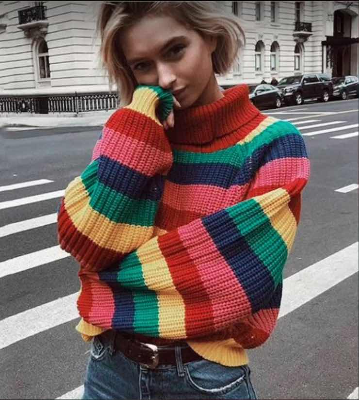 Maglione. arcobaleno