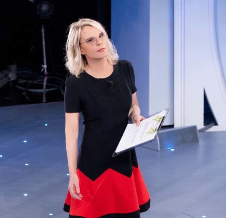 vestito maria de filippi C'è posta per te