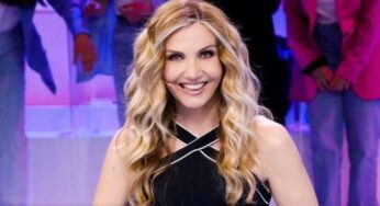 Lorella Cuccarini e la svolta sexy, come lei spendendo 20 euro!