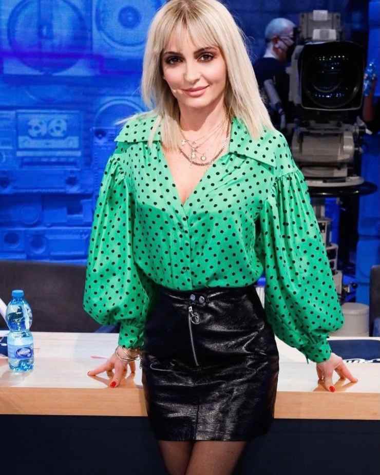 Veronica Peparini a pois 