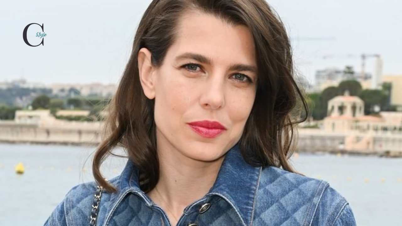 Charlotte Casiraghi copertina